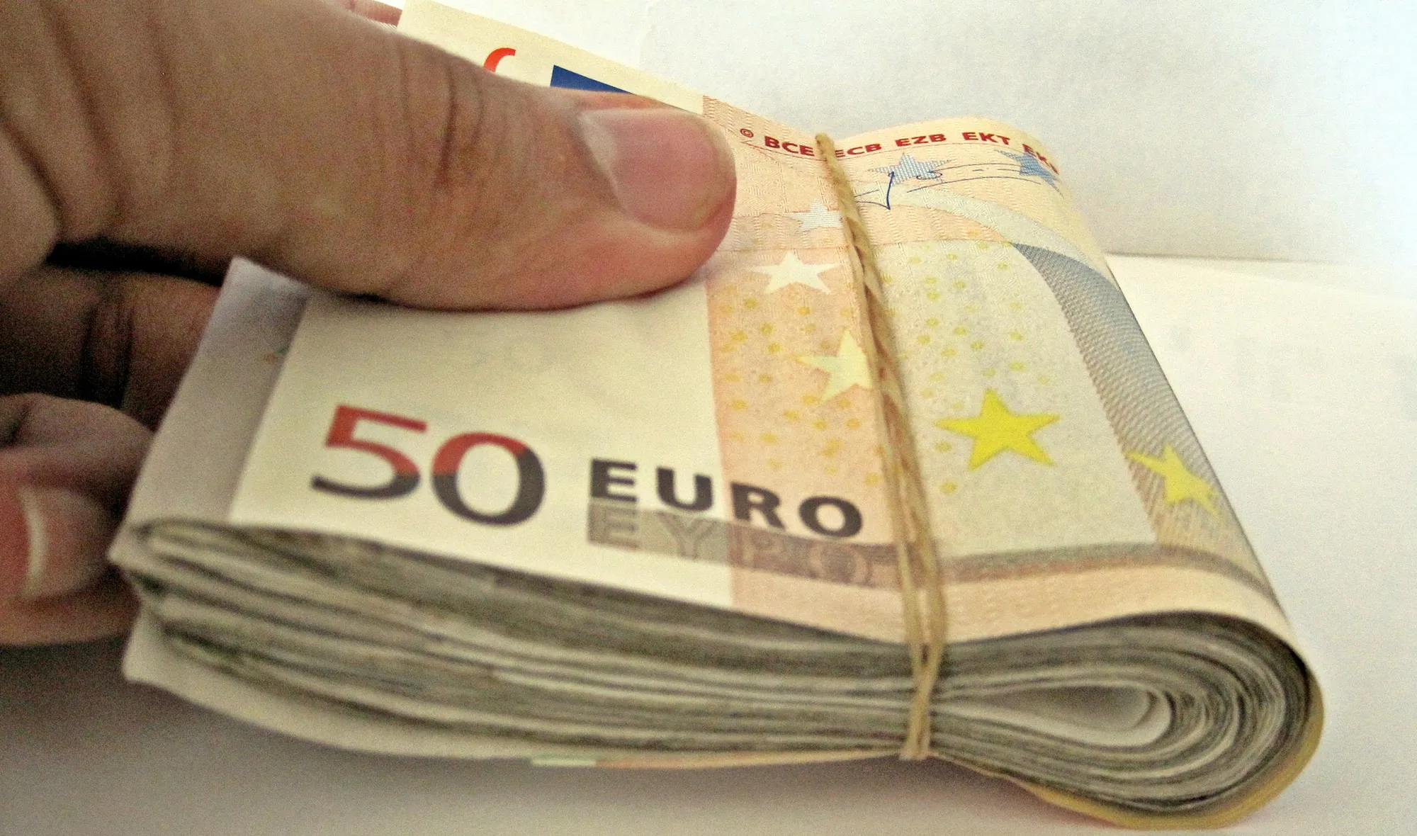 geld in de hand