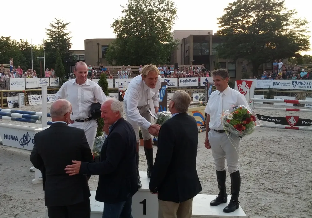 gg53w7hldlyziwpphgsqpyiif img20140804203842