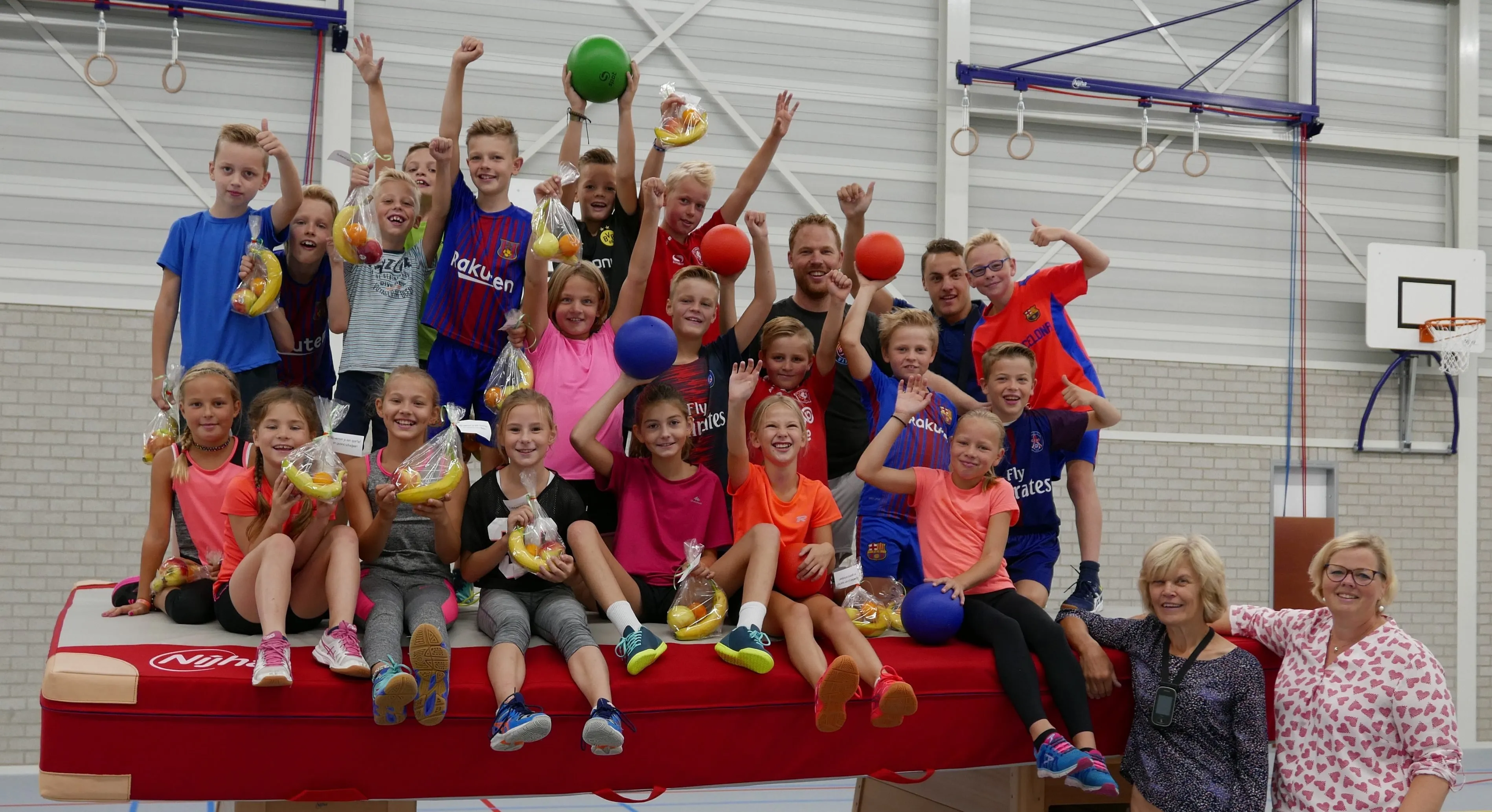 groepsfoto eerste gymles e1535981728101