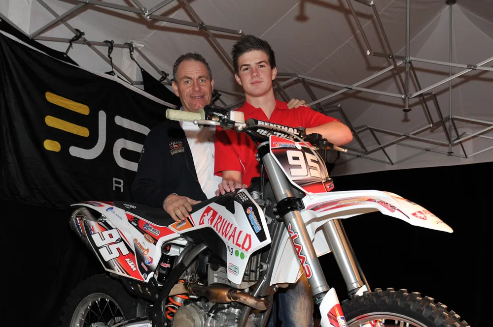 gyd1tnr9ji0m3e326l7n62r4j 216045