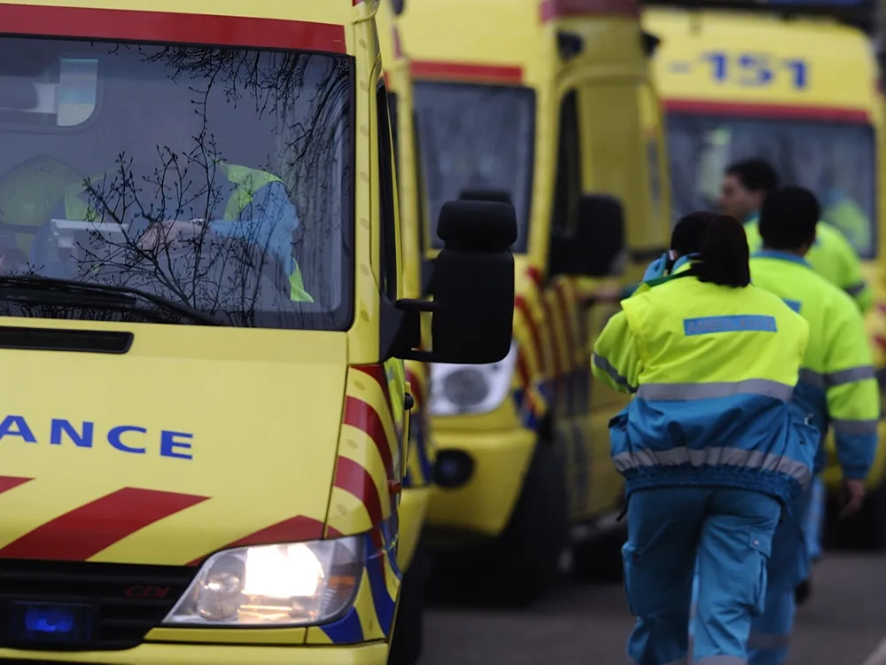 h2dm3s6pv51s6nj1ljyios9rk ambulancebusjes