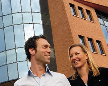 hoxzehtzhezmy7w49hcx1isoq 138889