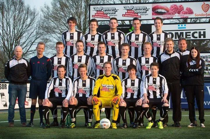 i1e4upq5gvkzisdmi6b4jqmlf de tukkers 2013 2014