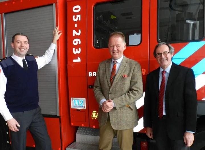 ic0so6f6ryny4cpzai379e5dj dscn0075