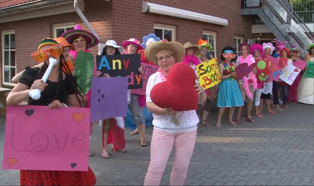 imm12ieihiv1b732gwhxrzly5 lipdub de boerderij