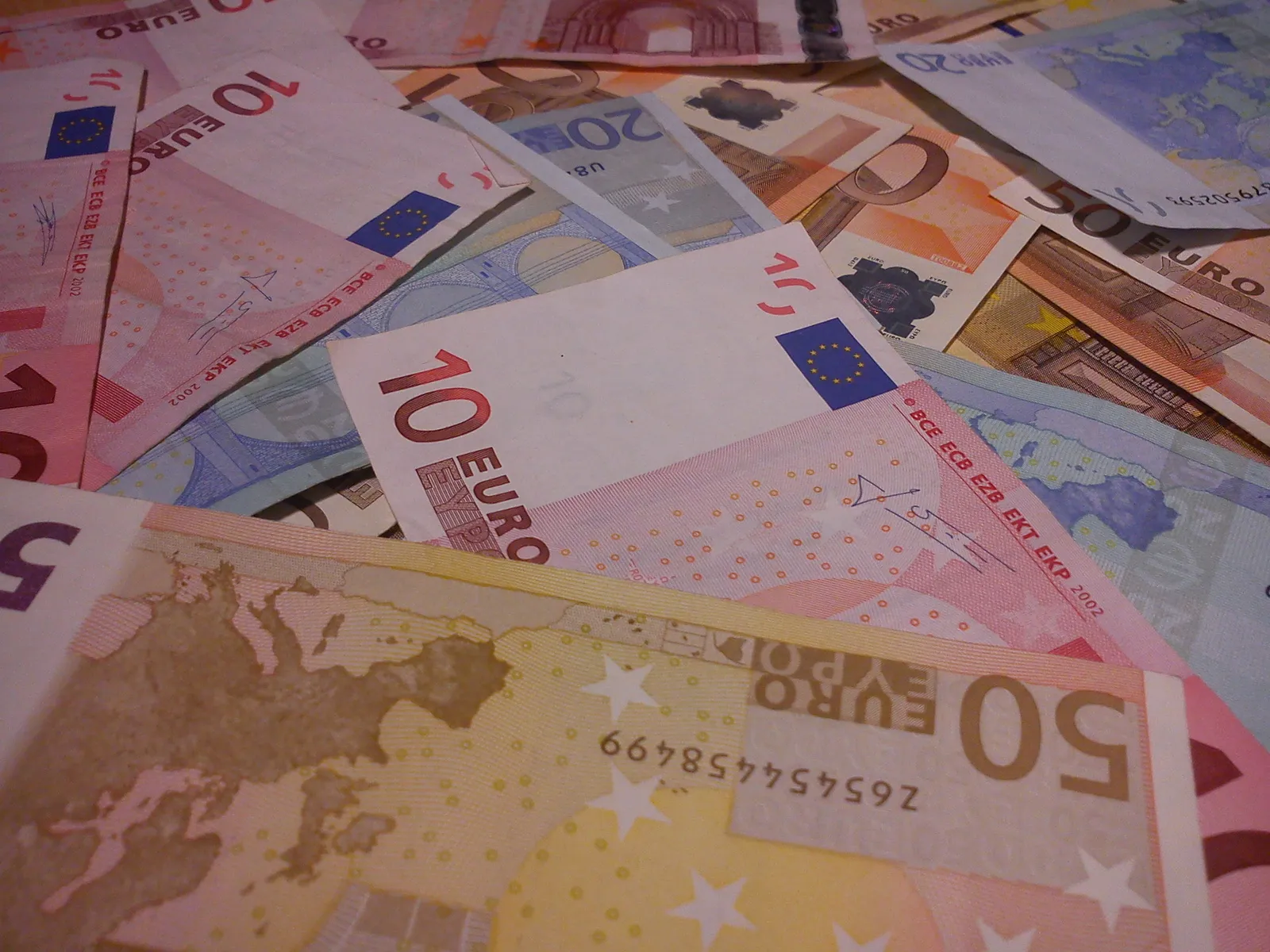 iroqvoslzo6irzpscuwek1clq 808358019092149932d0h