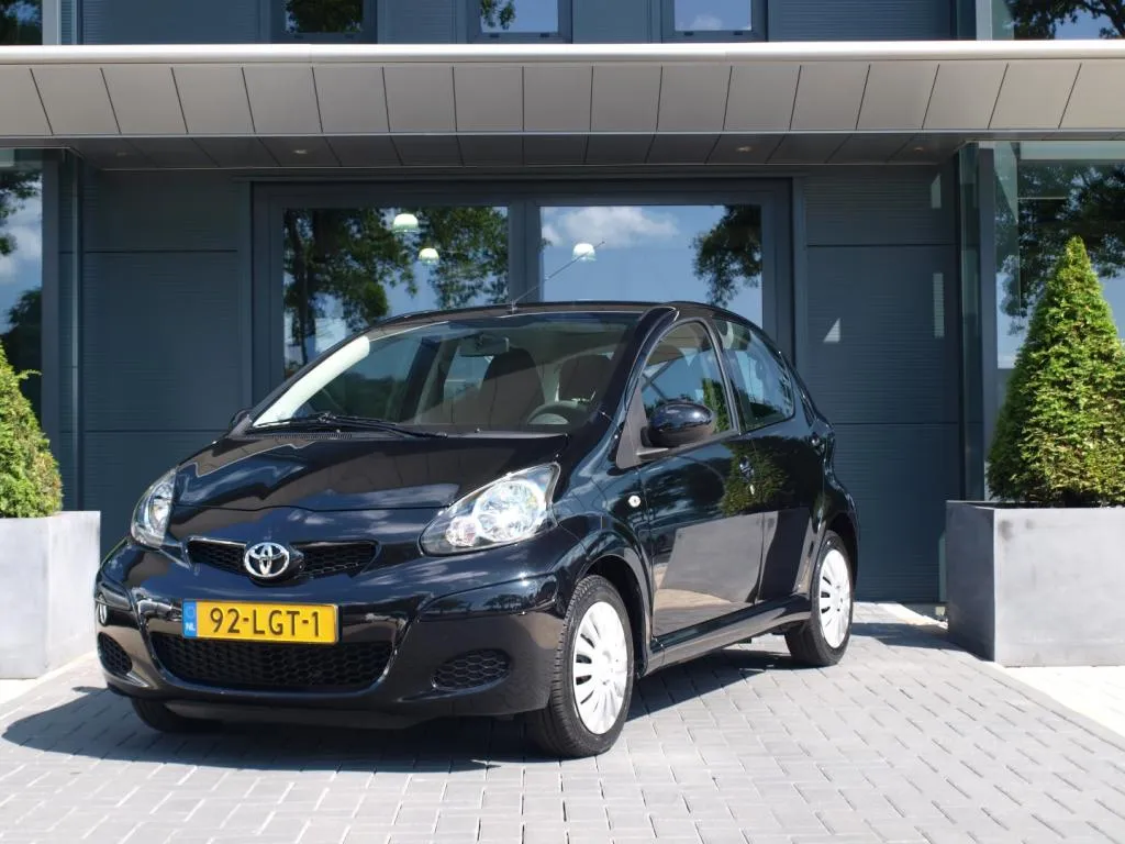 j5ys0vi4prrszsrde1d6lzeu7 large137423408501