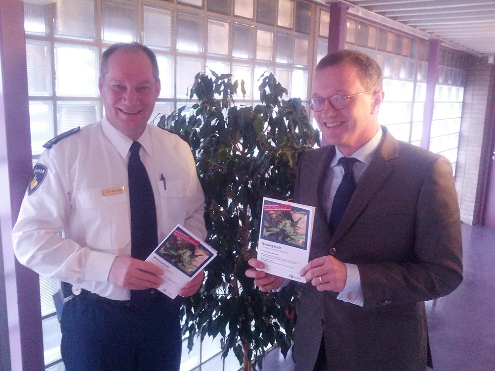 jax7bw3fybdyrotutscrx9vzy 212347