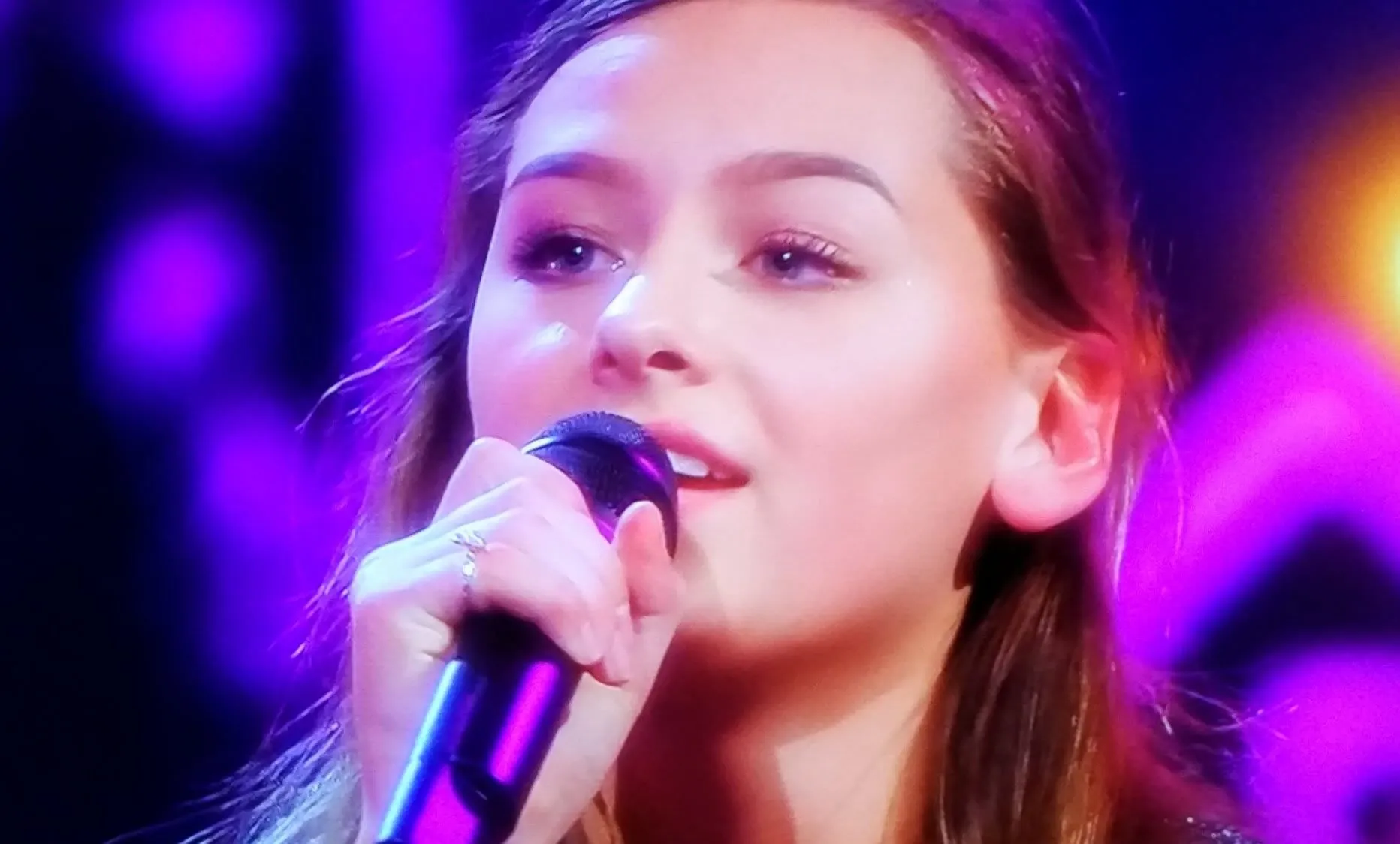 merle velthuis in the voice kids