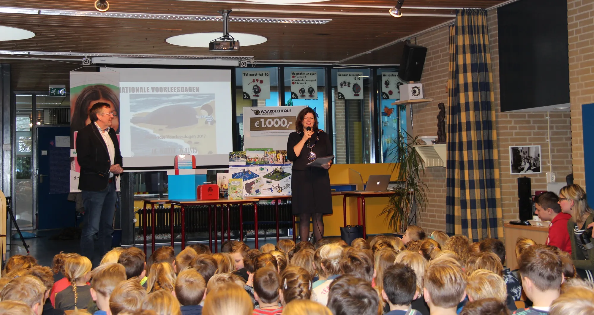 opening bibliotheek op school