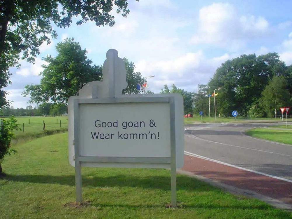 q4mp44jczwlrjek6ge8biahso langeveens bord