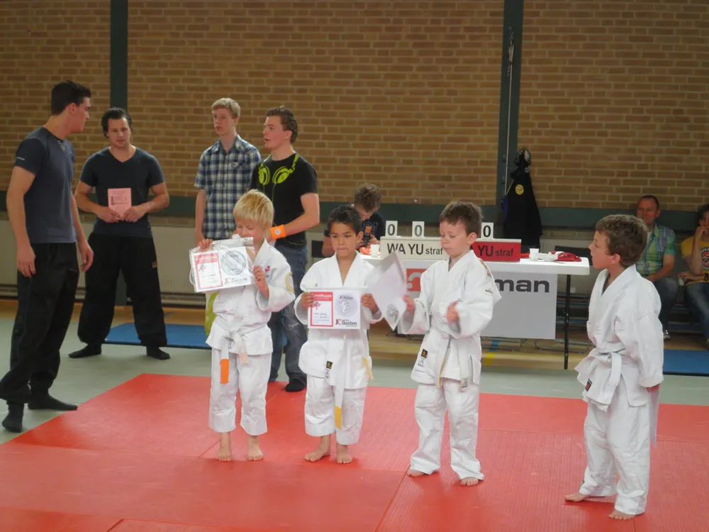 qv0gm8ov8xewbmv69opfz94m0 151774