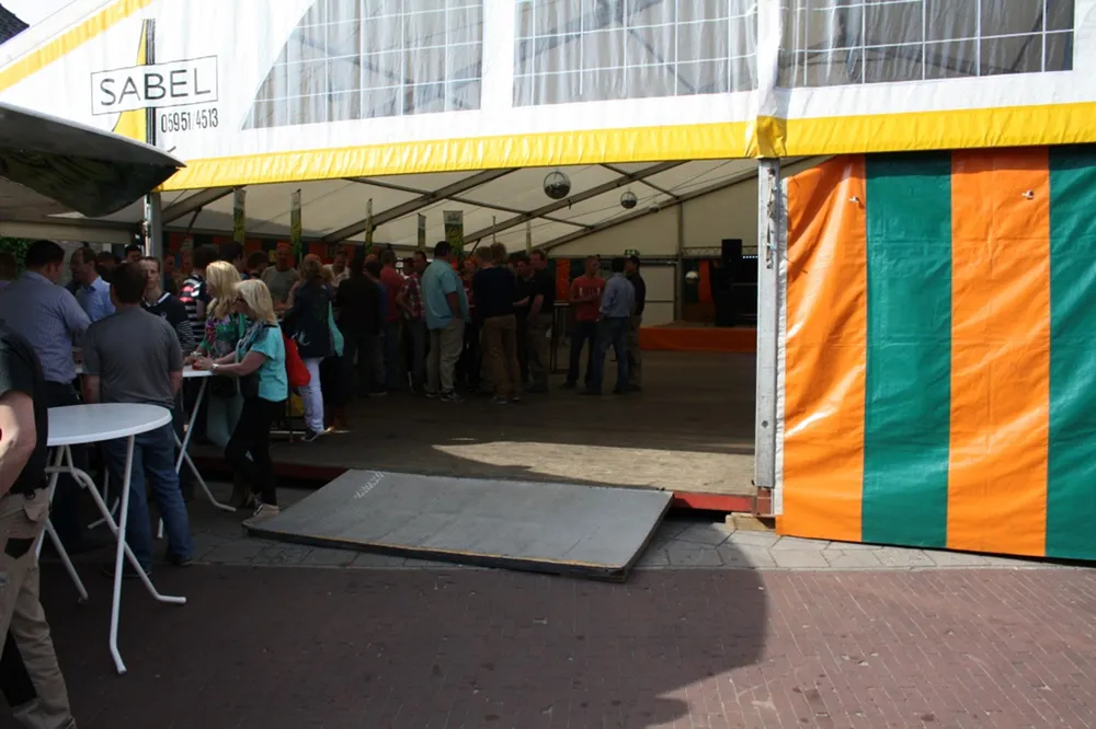 suu7fey613fbewlms0qg0rcy5 rolstoeltoegankelijk