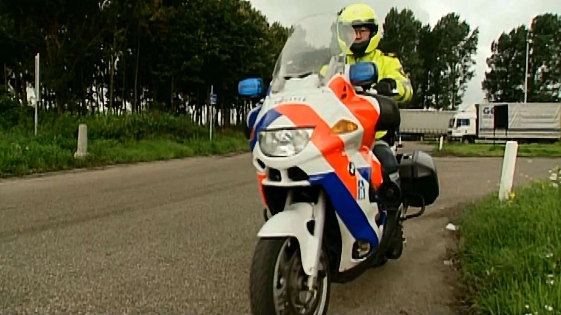 xlinayjfkfs805h3ctzuthgpd politiemotormotorhulpdienstpolitieagent 2