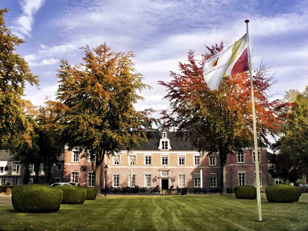 xyno5i3ctvt9z8xvu6j7xr791 de eeshof