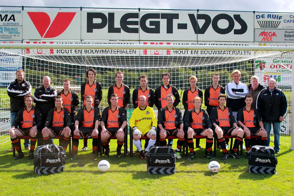 yw6k2xvgex3l1lawazjum02l3 vv langeveen 2013 2014