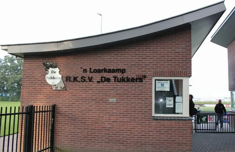 ze2hwaws9b13vj8wbjiomh83k loarkaamp