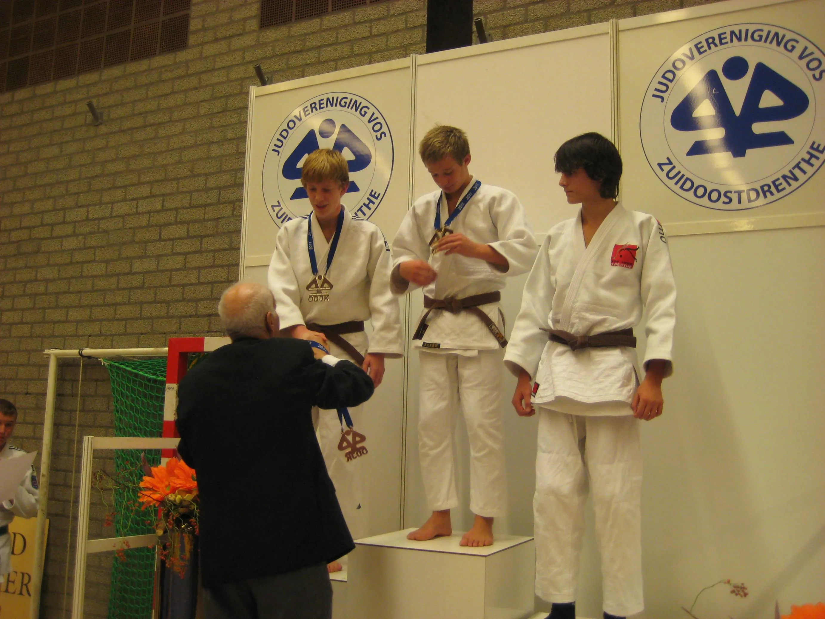 zfclxb8nzkggnuxs5blk77xle 92424