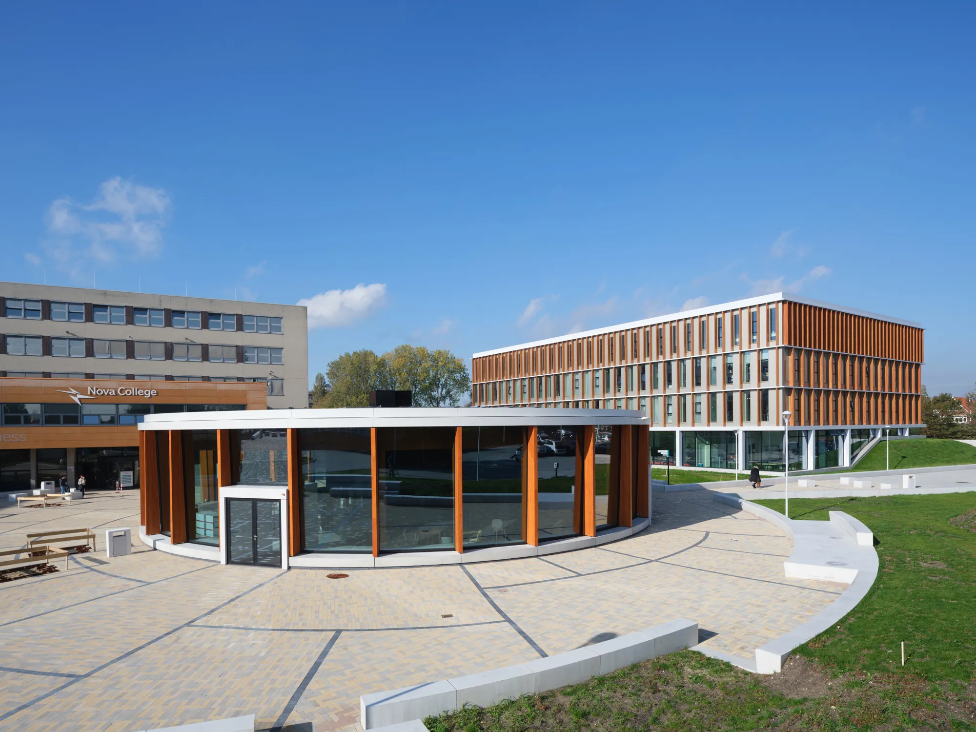 31 nova college ossip small