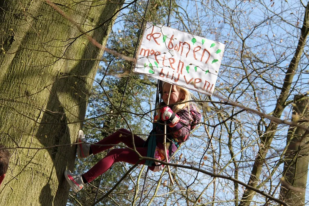 1024px amelisweerd a27 verbreding protest 2013