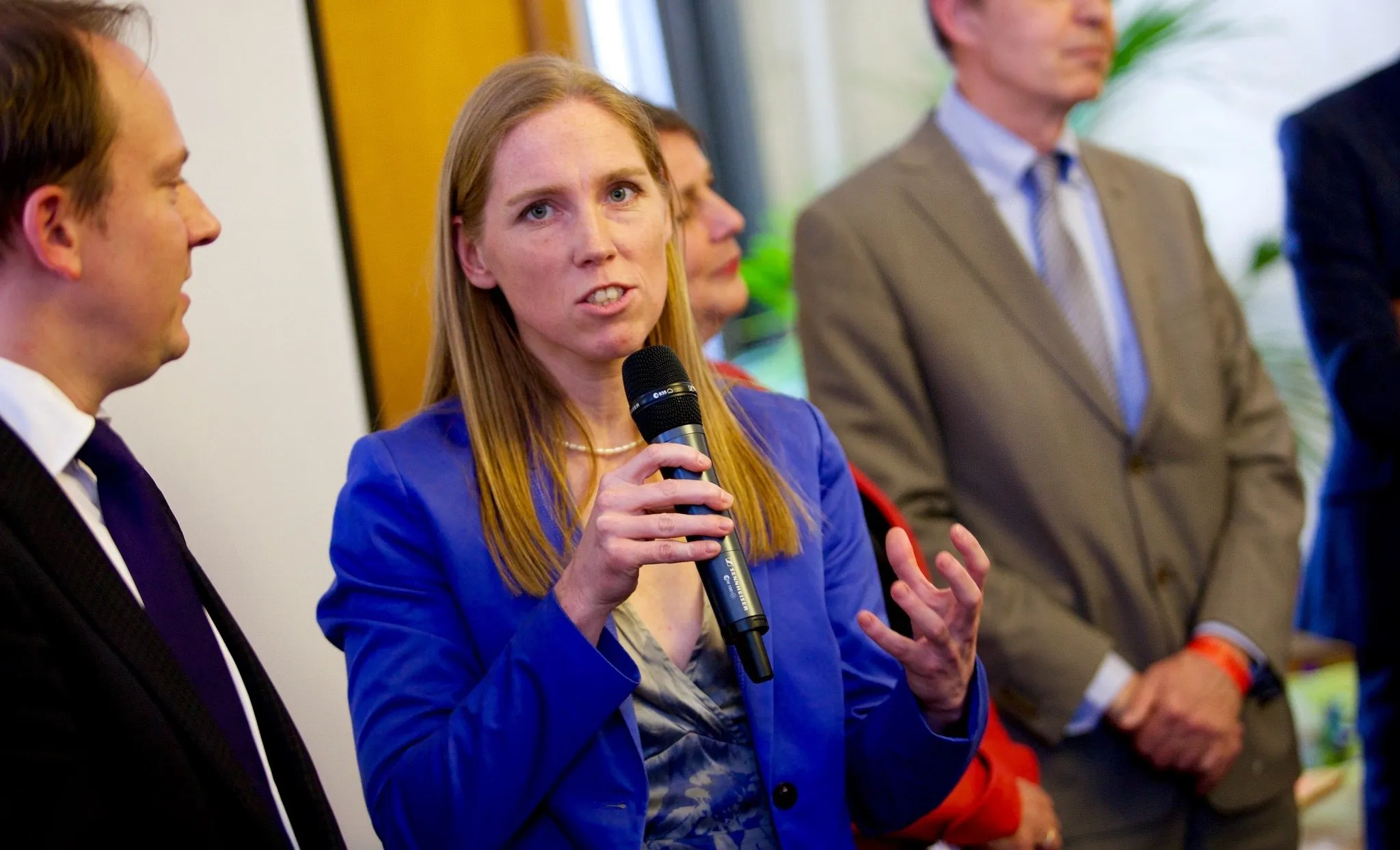 14006776325 209937ad2e k 2