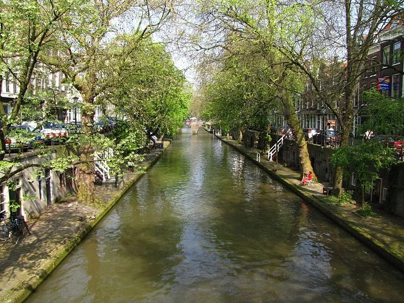 800px oudegracht utrecht 2