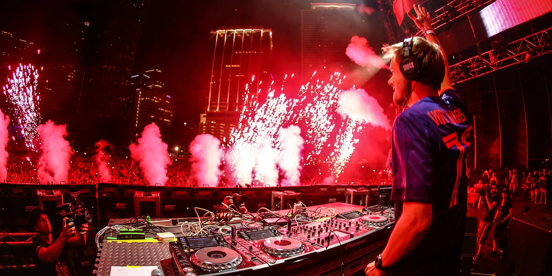 armin van buuren 2014