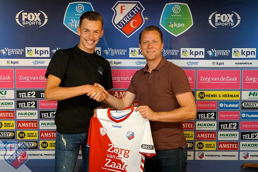 dion versluis contract