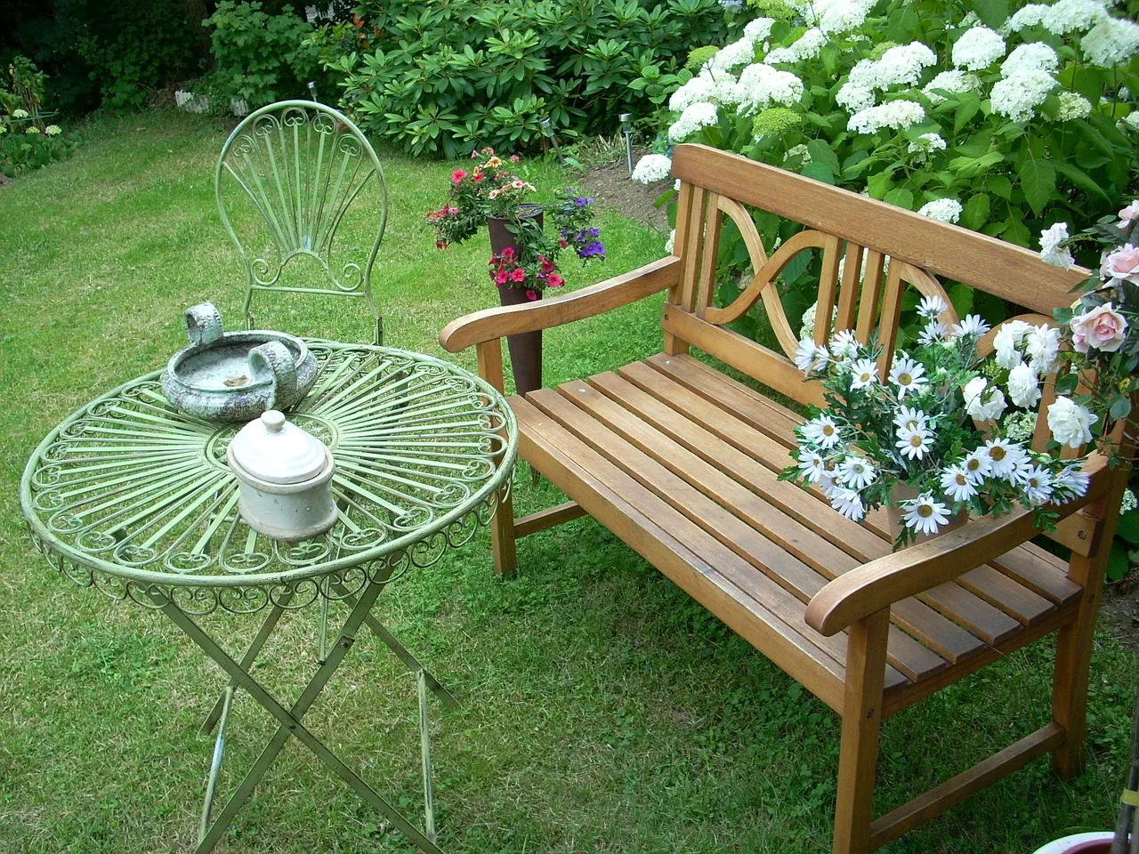 garden 171841 1280