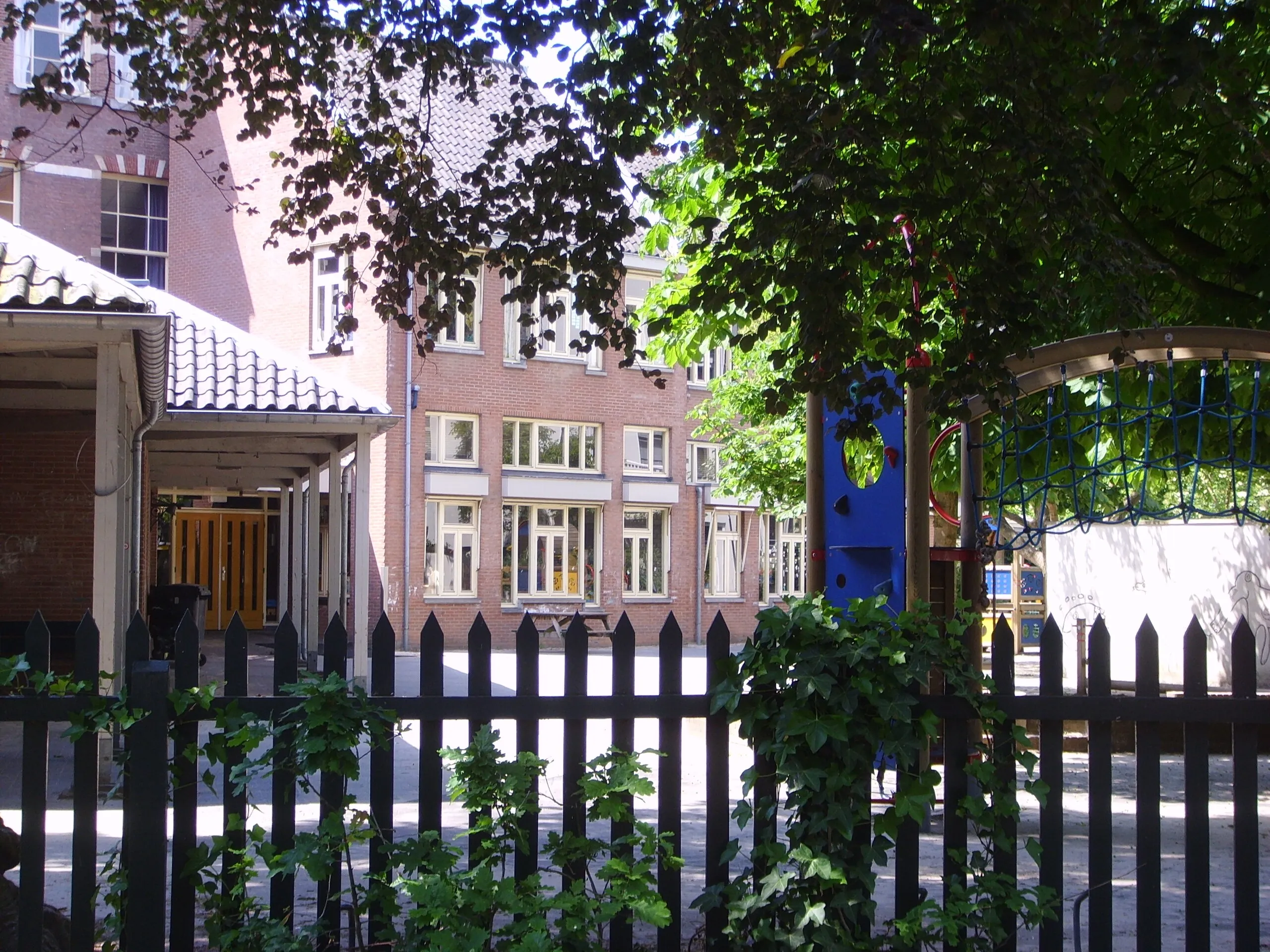 obs pieterskerkhof