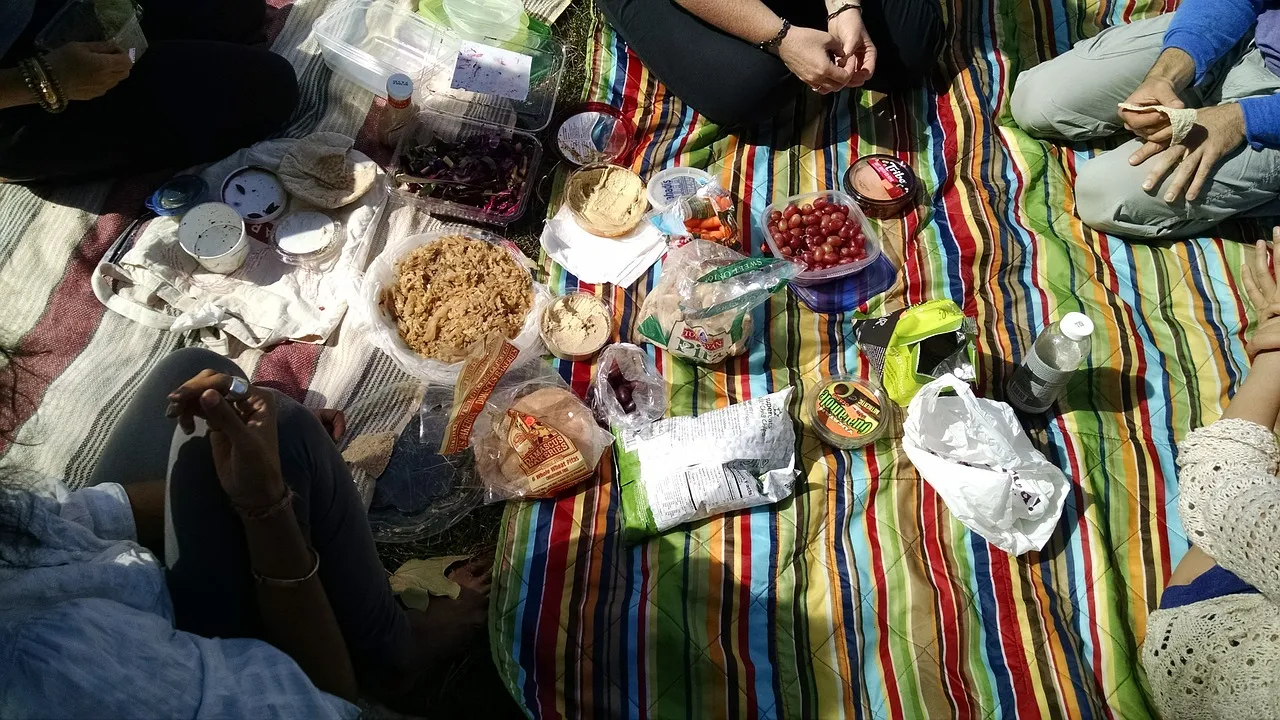 picnic 502816 1280