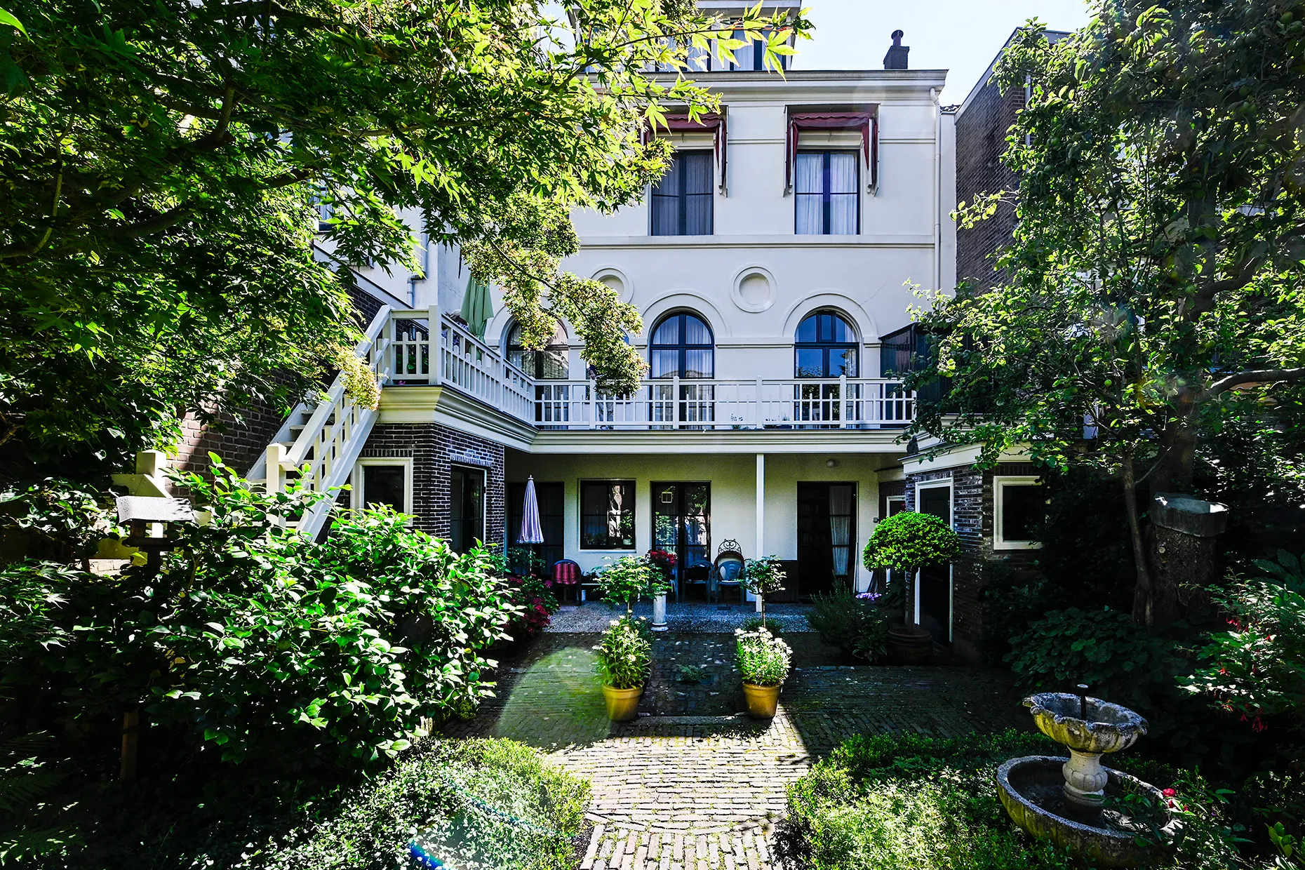 plompetorengracht 22