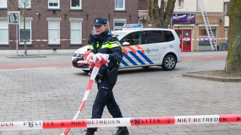 politie bakent gebied af