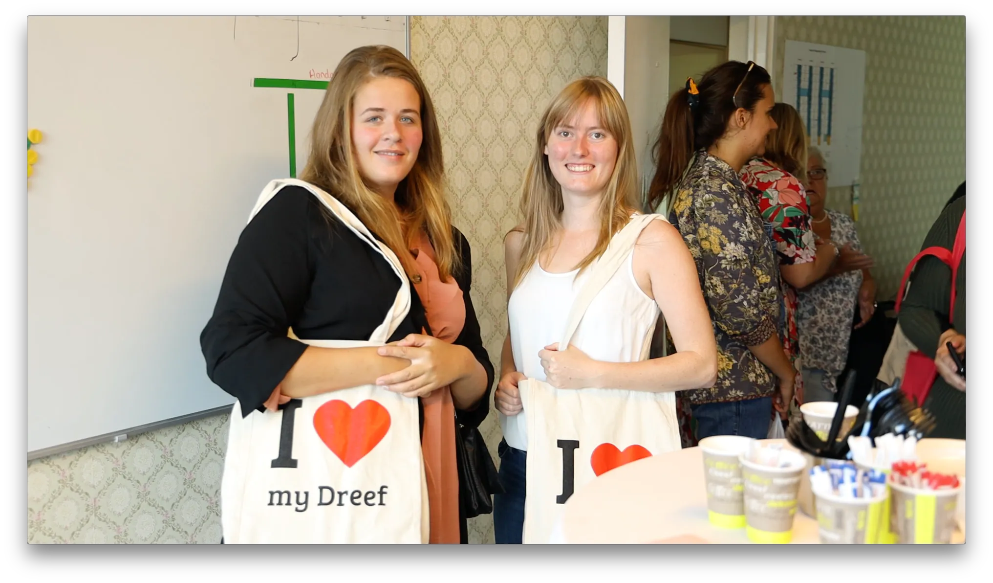 portaal bijeenkomst nieuwe bewoners met het welkomstpakket