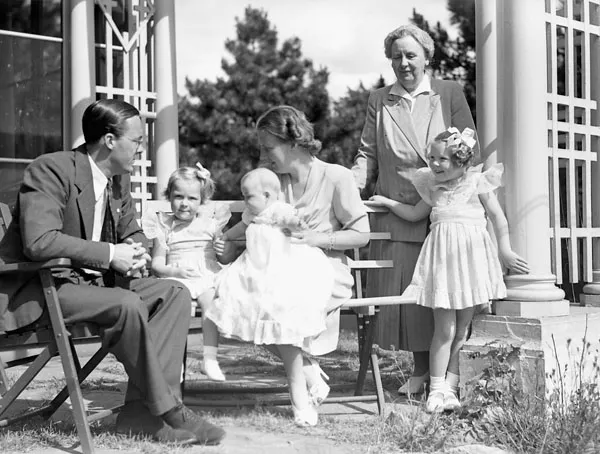 princess juliana and family 1943