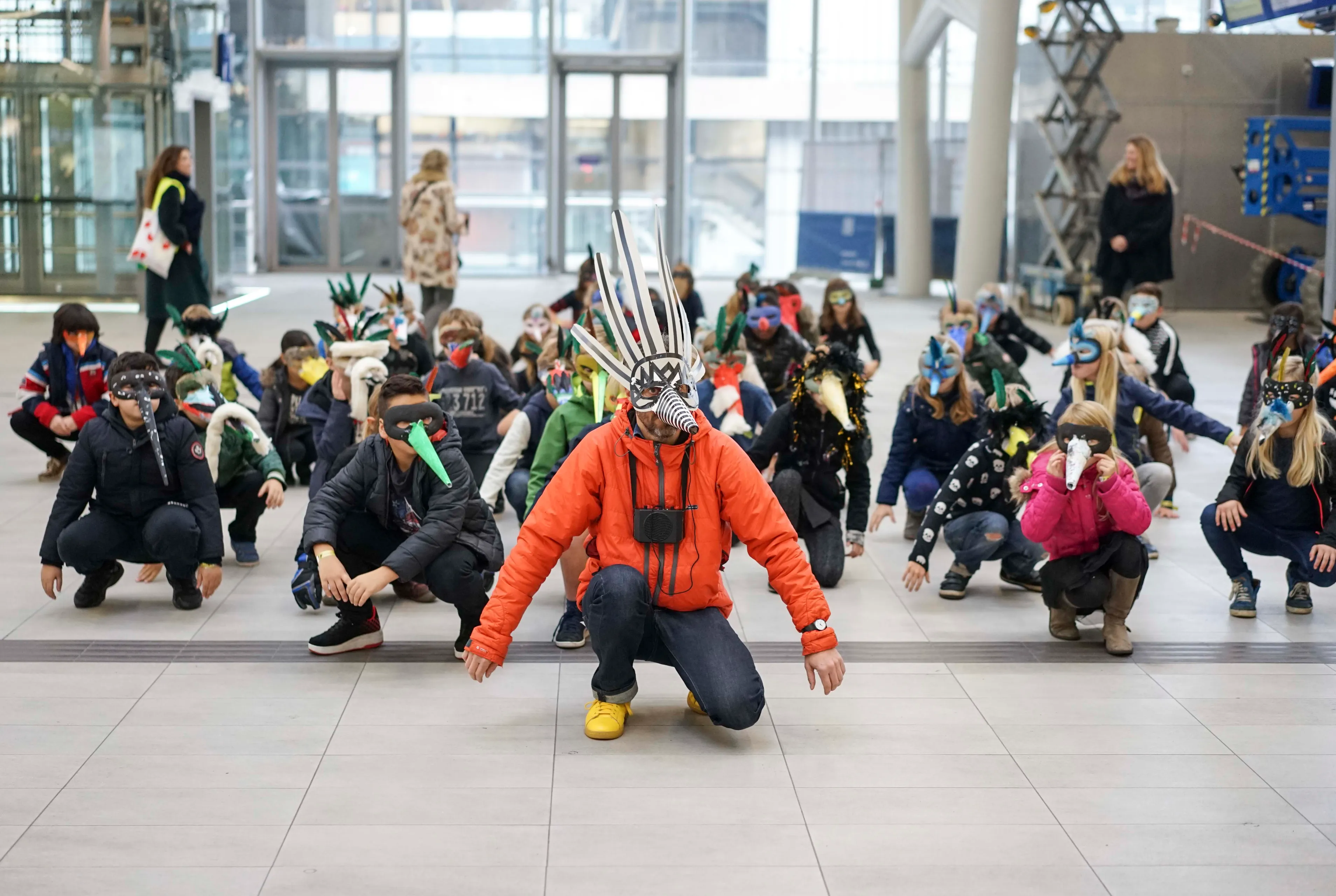 public works 2016 marcus coates spreeuwen vliegen in zwermen c hilde speet 4