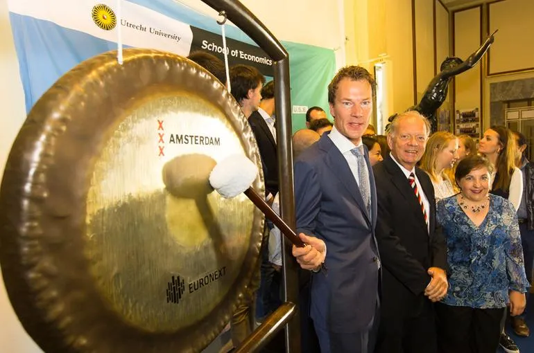 rebo use beurs mr 6569