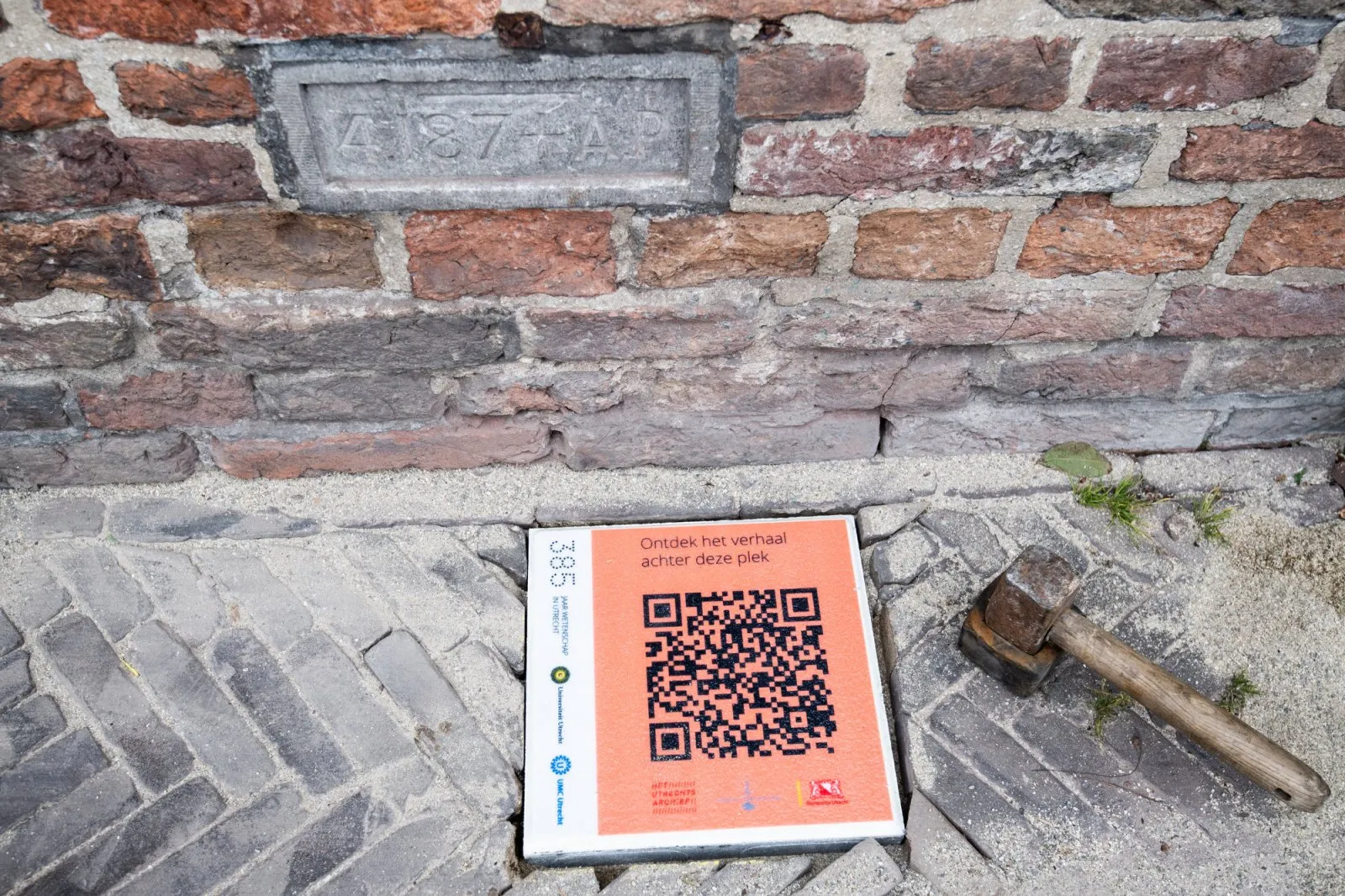 robert oosterbroek tegel qr 007