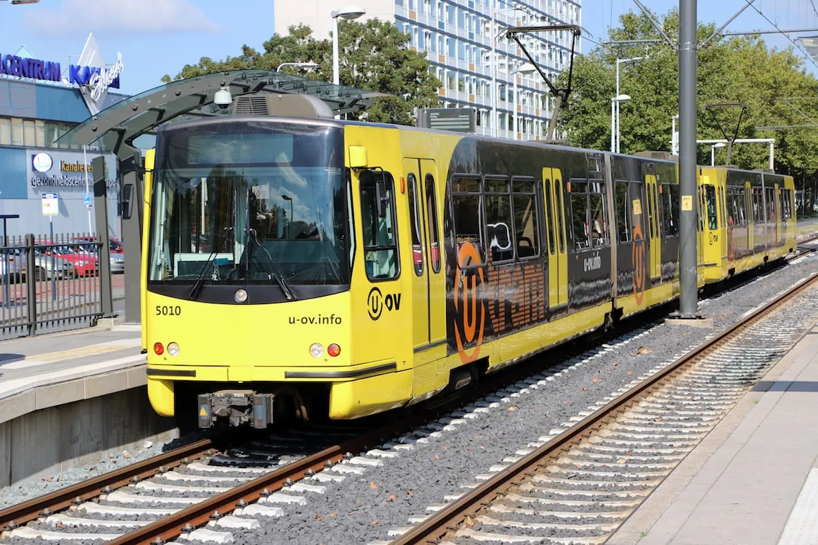 u ov sneltram u tram stellen 5010 en 5017 5 mei plein utrecht