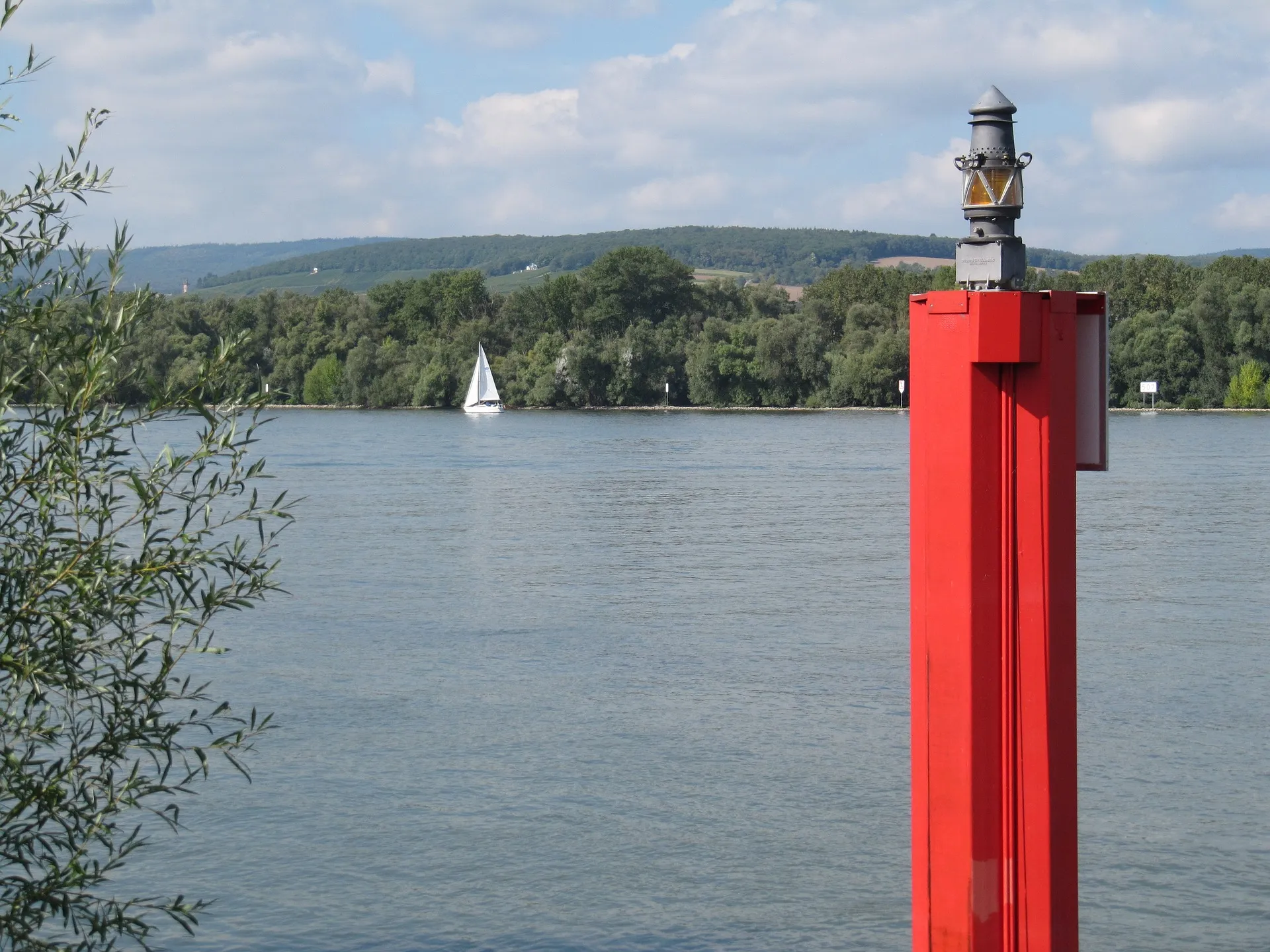 water filling station 1729346 1920