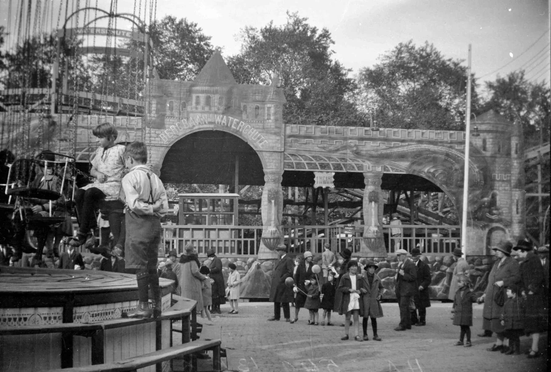 kermis in utrecht 1928jpg