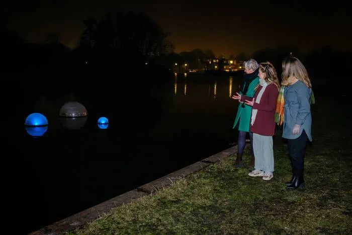 Els Otterman (HDSR), Ermi van Oers (Nova Innova) en Susanne Schilderman (gemeente Utrecht) bij POND in het Griftpark
