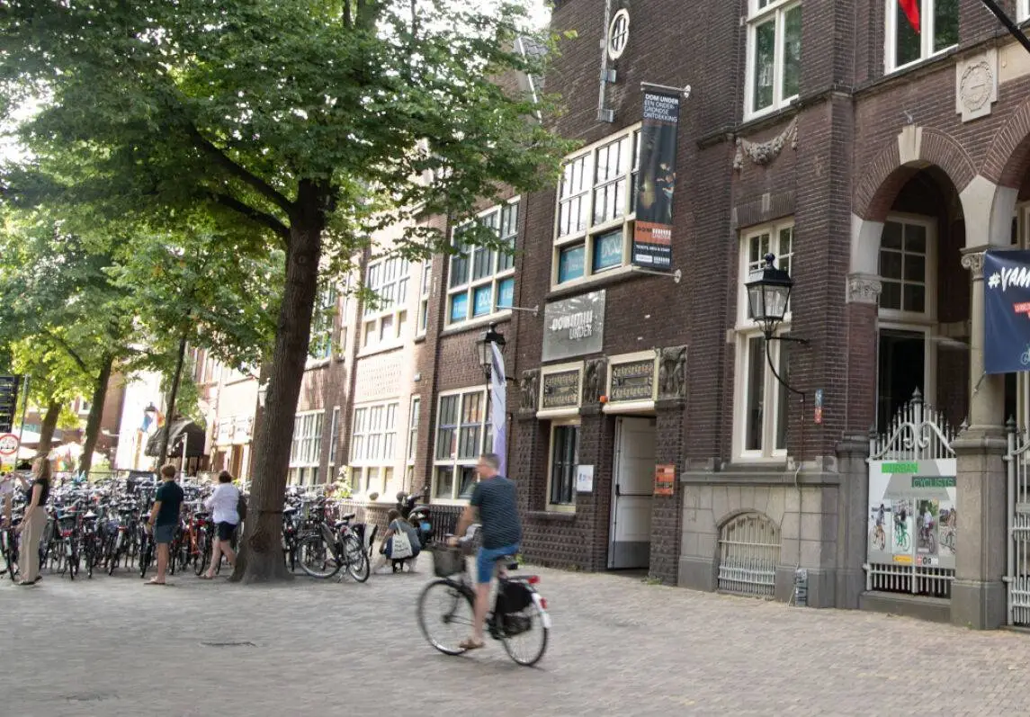Domplein 4-5