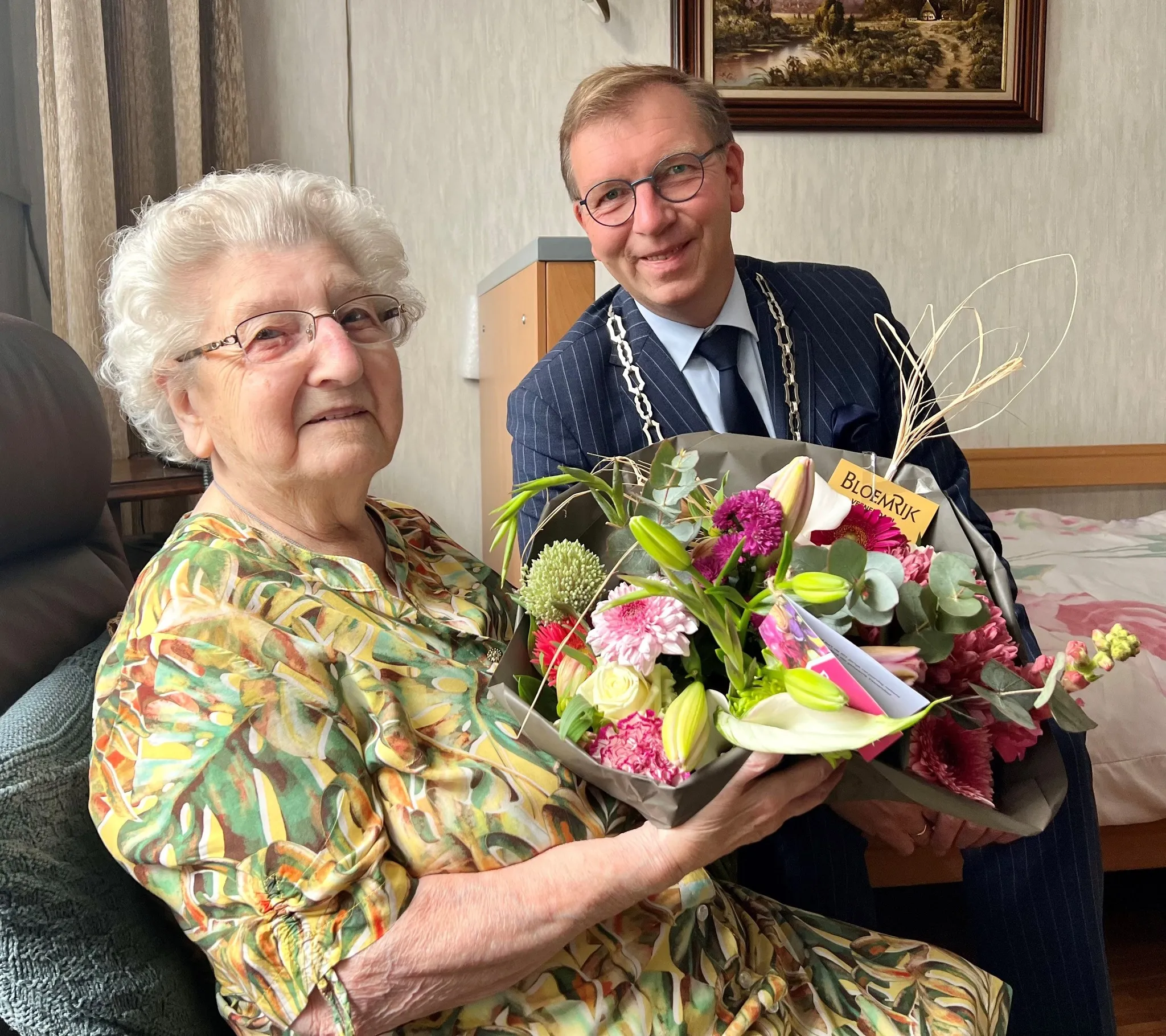 347589375 641644357988258 2139072416093698418 n