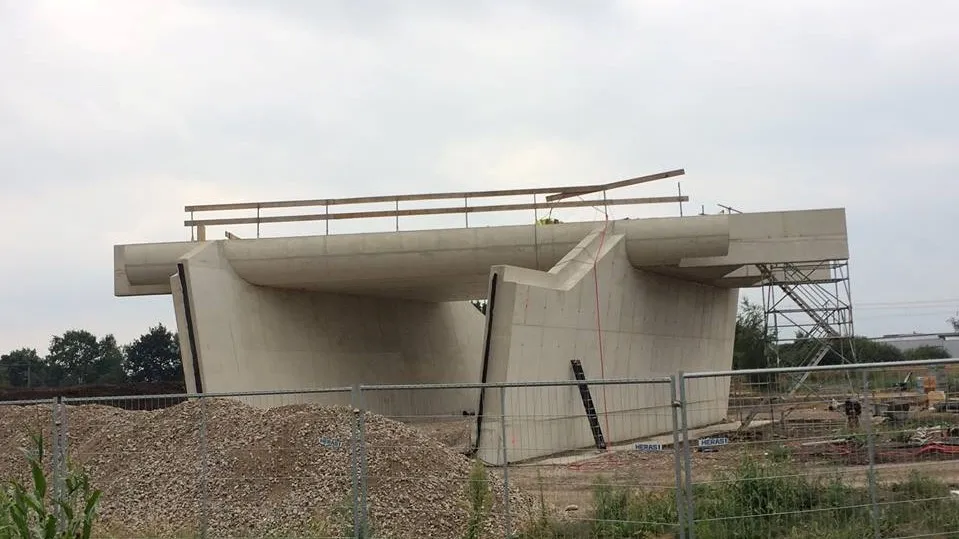 39393030 2077376902280686 8094660829103783936 n