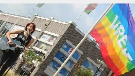 6aafa395 e4c7 457d a90d b87029ac2ec5