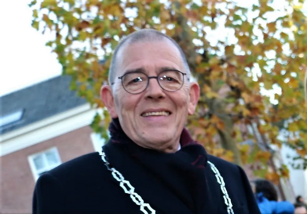 burgemeester piet zoon