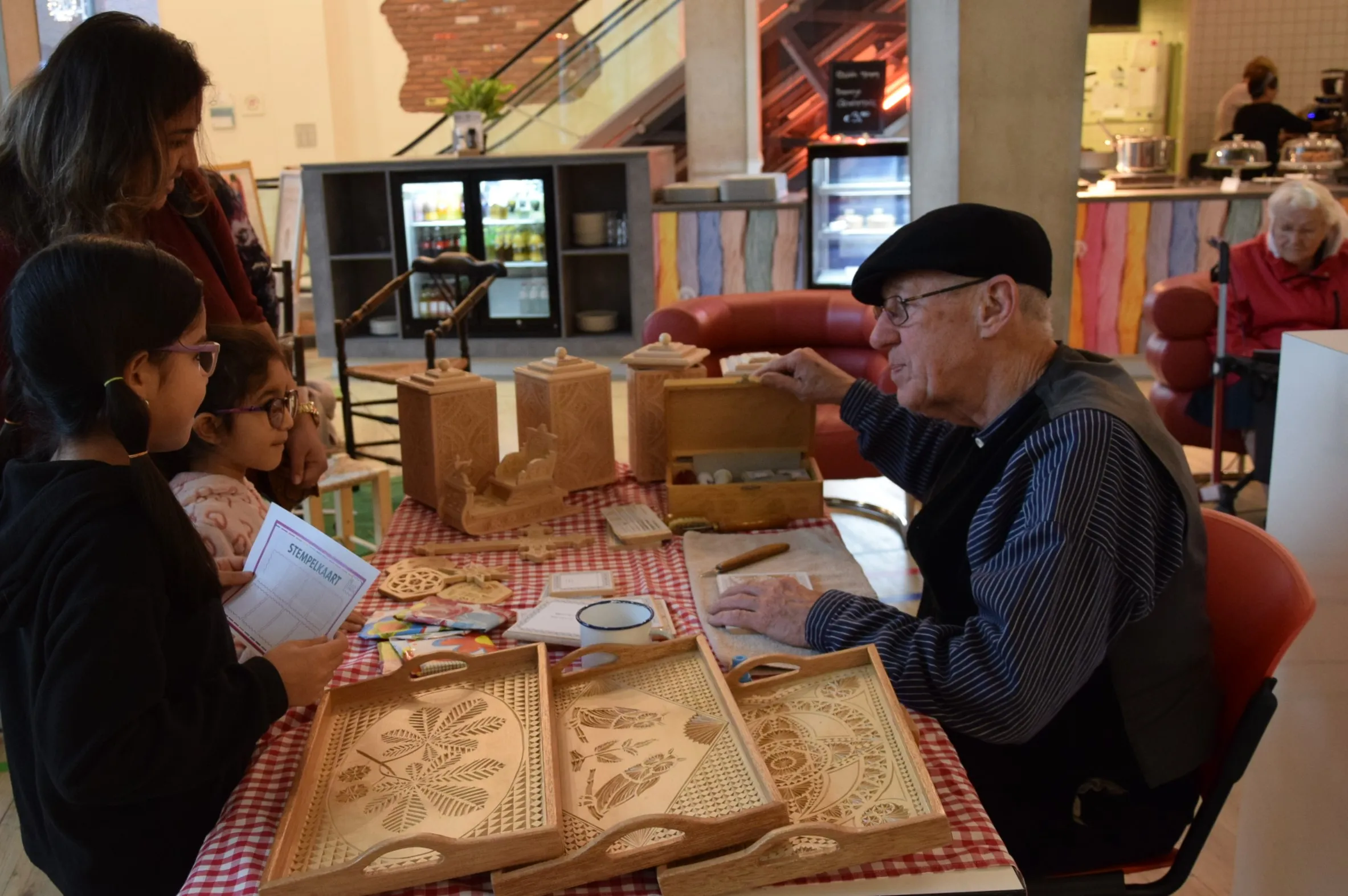 fries houtsnijwerk 1