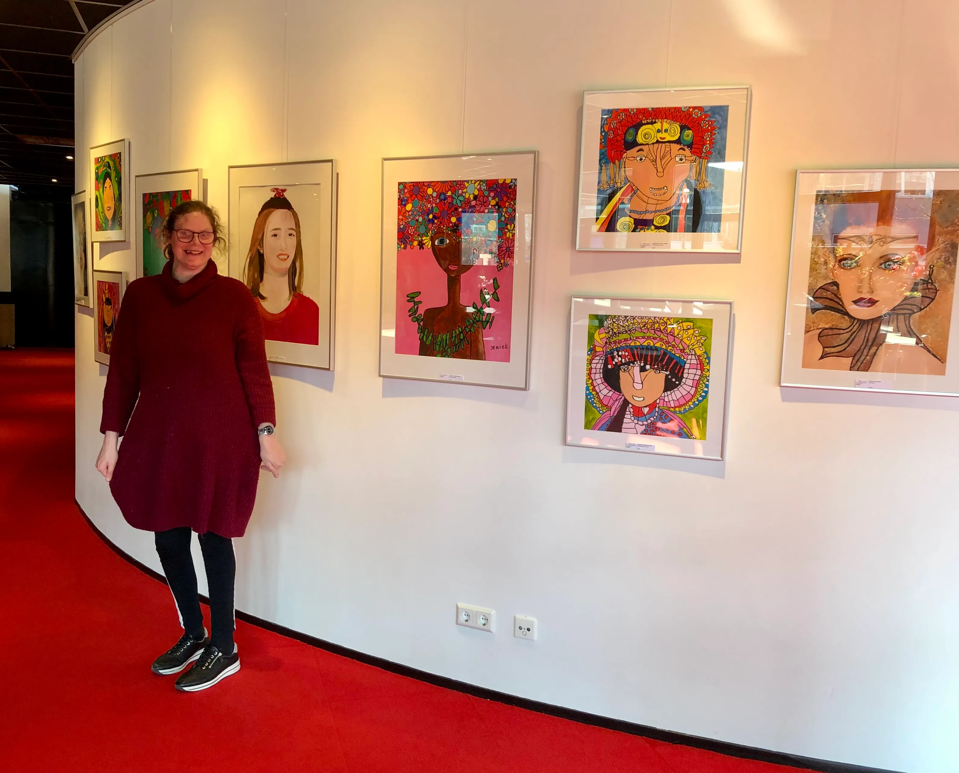 jeanine van der linden 1