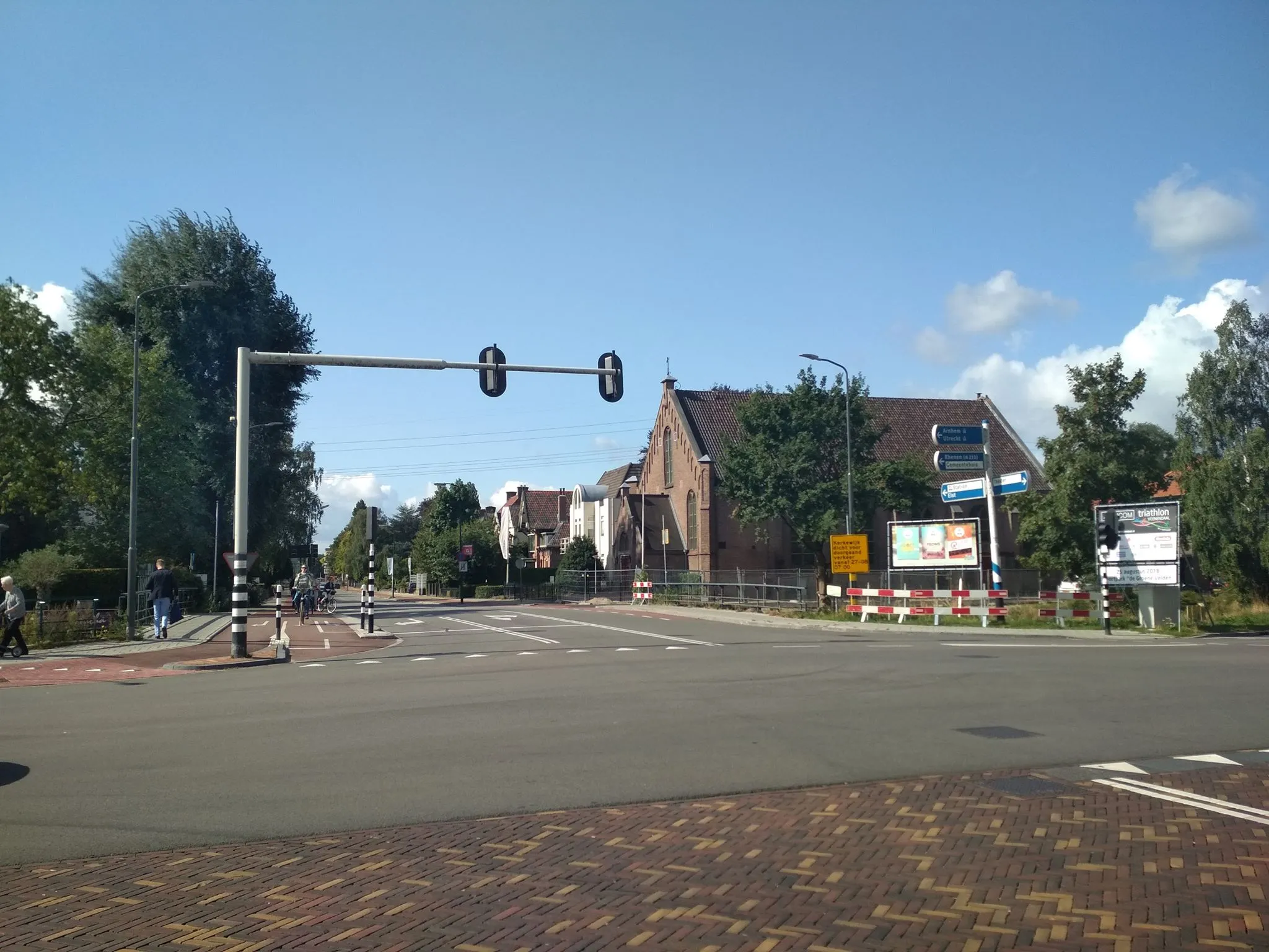 kerkewijk kruising